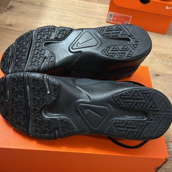 2 Nike Legend shoes bundle - Picture 4 of 13